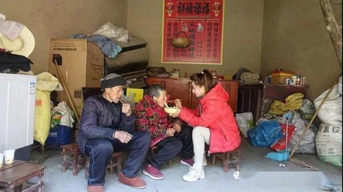 孝女情深，久病床前展孝心——短剧久病床前有孝女剧情解析