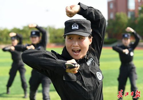 女子特警队演员表孙杨_女子特警队演员表孙杨是谁